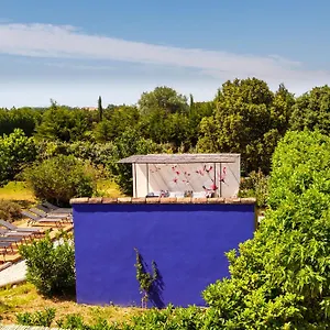 Ritournelle En Provence 18 Personnes 4 Etoiles Hébergement de vacances